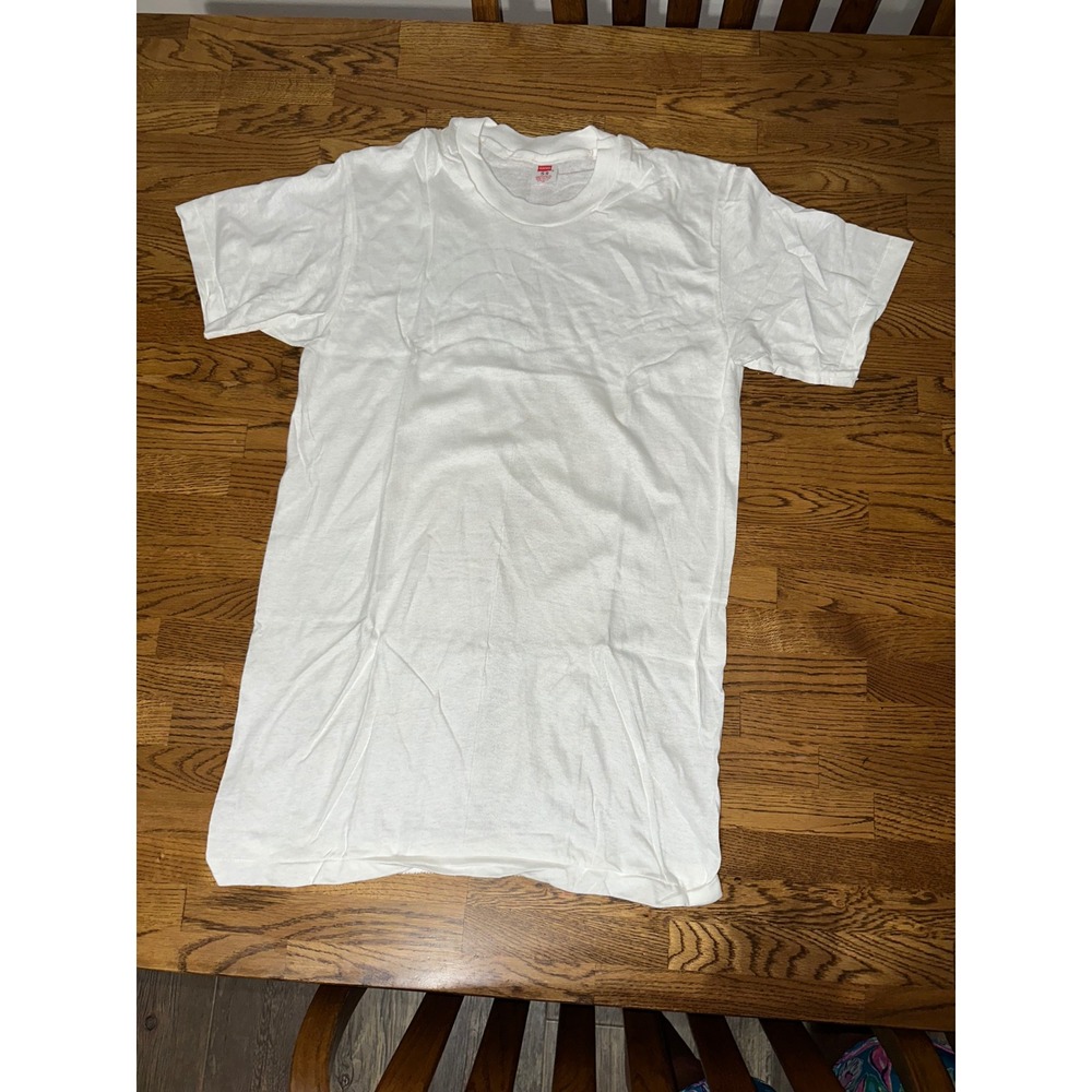 Vintage Hanes Single Stitch Blank White T-Shirt Made in USA Mens Small Tee